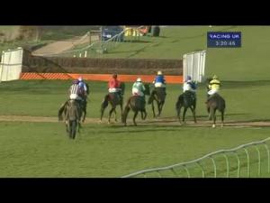 Video preview image for Warwick 15:20 - 32Red Casino Novices' Hurdle