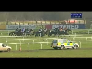 Video preview image for Huntingdon 15:35 - 32Red Free 10 Bonus Handicap Hurdle