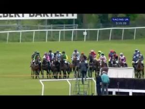 Video preview image for Cheltenham 15:15 - olbg.com Supports Mares' Jump Racing Mares' Handicap Hurdle (Listed)
