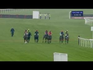 Video preview image for Kelso 16:25 - Isle Of Skye Blended Scotch Whisky Handicap Hurdle