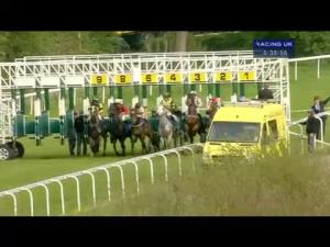 Video preview image for Pontefract 17:35 - Go Racing In Yorkshire Future Stars Apprentice Handicap (Round 3)