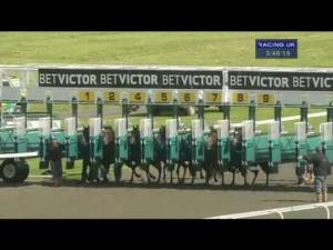 Video preview image for Kempton Park 15:40 - Download The BetVictor App Now Handicap (London Middle Distance Qualifier) (Bobis Race)