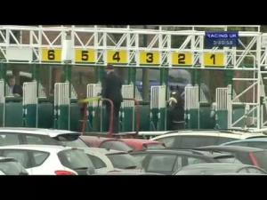 Video preview image for Redcar 15:40 - Market Cross Jewellers Handicap