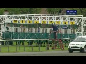 Video preview image for Redcar 15:50 - racinguk.com/anywhere: 3Devices, 1Price Median Auction Maiden Stakes