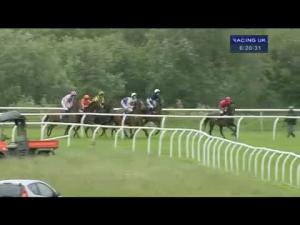 Video preview image for Huntingdon 18:20 - Boongate Kia Sportage Conditional Jockeys' Selling Handicap Hurdle