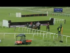 Video preview image for Huntingdon 19:50 - Boongate Kia Rio Vr7 Novices' Chase