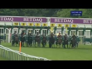 Video preview image for Haydock Park 19:30 - Halliwell Jones For Approved Used Cars Handicap