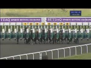 Video preview image for Kempton Park 18:30 - Betdaq 25 No Lose Free Bet Handicap (Jockey Club Grassroots Flat Middle Distance Series Qualifier)