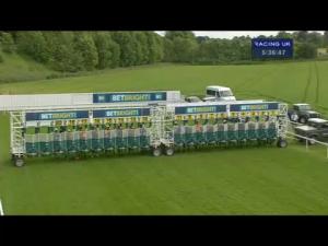 Video preview image for York 17:35 - Charles Henry Memorial Handicap