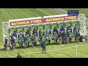Video preview image for Salisbury 15:10 - Bathwick Tyres Maiden Stakes