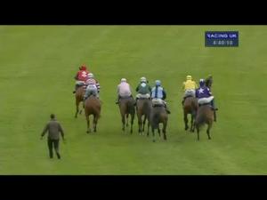 Video preview image for Perth 16:40 - Abf Soldiers Charity Handicap Hurdle