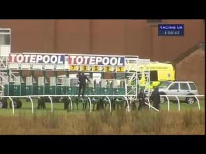 Video preview image for Thirsk 16:50 - Totepool Supporting The Sport You Love Maiden Stakes