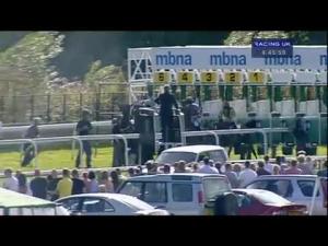 Video preview image for Chester 16:45 - Halliwell Jones Handicap