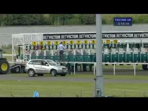 Video preview image for Kempton Park 17:15 - betvictor.com Fillies' Handicap