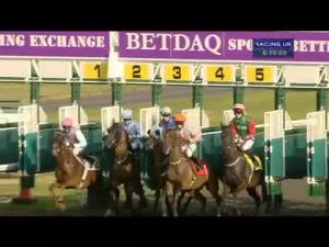 Video preview image for Kempton Park 18:10 - Betdaq No Premium Charge Apprentice Handicap (London Middle Distance Series Qualifier)