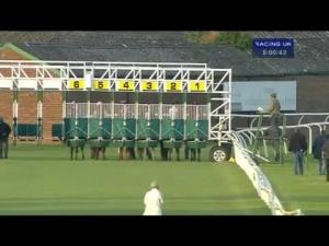 Video preview image for Thirsk 20:00 - Calverts Carpets Handicap