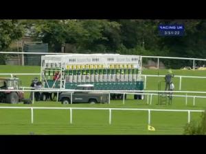 Video preview image for Sandown Park 15:50 - St James Theatre Handicap