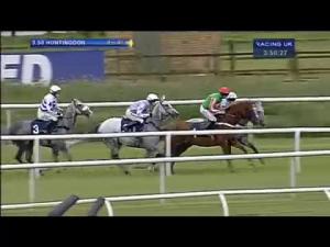 Video preview image for Huntingdon 15:50 - Racing Specials At 32redsport.com Novices' Handicap Chase