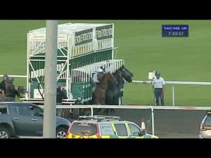 Video preview image for Kempton Park 19:20 - Follow Betvictorracing On Twitter Maiden Stakes