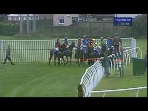 Video preview image for Kelso 19:05 - racinguk.com Maiden Open NH Flat Race