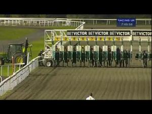Video preview image for Kempton Park 19:45 - 25 Free Bet At betvictor.com Nursery (Div 2)