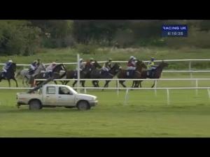 Video preview image for Huntingdon 16:10 - Burton Rock'N'Roll Club Burton Latimer Northants Handicap Hurdle