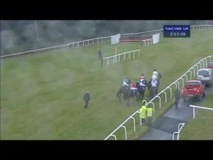 Video preview image for Exeter 14:50 - Ilfracombe Food Service Novices' Handicap Hurdle