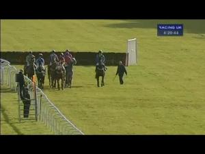 Video preview image for Exeter 16:20 - Bathwick Tyres Taunton Novices' Hurdle