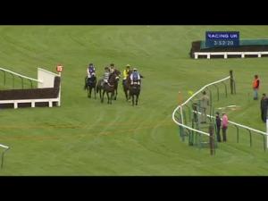Video preview image for Cheltenham 15:50 - Ryman Stationery Cheltenham Business Club Novices' Chase