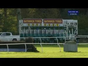 Video preview image for Newbury 15:30 - Bathwick Tyres Handicap