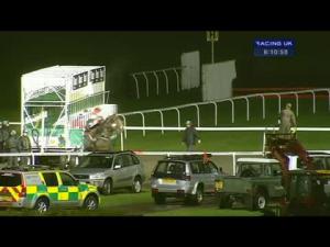 Video preview image for Kempton Park 18:10 - Mobile Loyalty Bonus At titanbet.co.uk Handicap