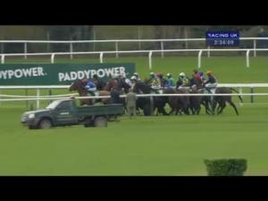 Video preview image for Cheltenham 14:30 - Paddy Power Gold Cup Chase (Grade 3 Handicap)