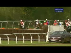 Video preview image for Warwick 12:40 - Warwick Racecourse Handicap Hurdle