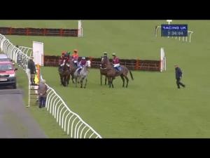 Video preview image for Exeter 13:35 - Bathwick Tyres Plymouth Handicap Hurdle