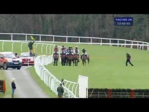 Video preview image for Exeter 12:40 - Tim Hailstone Late Birthday Conditional Jockeys' Novices' Handicap Hurdle