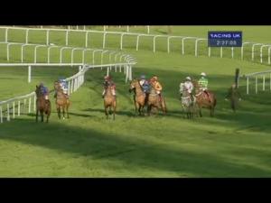 Video preview image for Sandown Park 14:25 - Madinat Jumeirah Dubai December Handicap Hurdle (Listed)