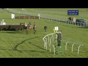 Video preview image for Bangor-On-Dee 12:20 - Ces Novices' Chase