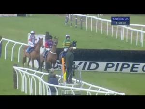 Video preview image for Exeter 13:50 - Kingsteignton Motors Graduation Chase