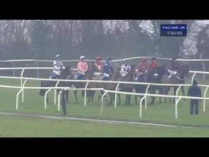 Video preview image for Wincanton 13:05 - Bathwick Tyres Mid Season Chase (Handicap)