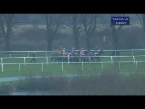 Video preview image for Kempton Park 15:45 - William Hill - Bet On The Move Handicap Hurdle