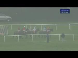 Video preview image for Sandown Park 12:40 - 32red.com Mares' Hurdle (Listed)