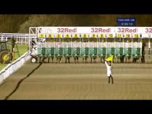Video preview image for Kempton Park 16:35 - Jump Racing Here On Saturday Handicap
