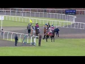 Video preview image for Kempton Park 13:35 - William Hill - Bet & Watch Novices' Hurdle