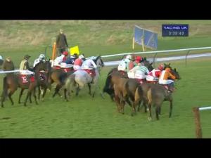 Video preview image for Warwick 15:35 - Betfred Classic Chase (Grade 3 Handicap)