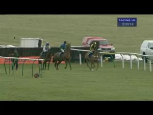 Video preview image for Ayr 14:20 - BetVictor Novices' Chase