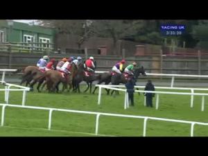 Video preview image for Sandown Park 15:35 - Betfred Masters Handicap Chase