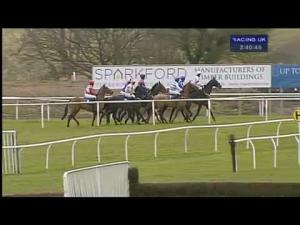 Video preview image for Wincanton 14:40 - Golf Course Handicap Hurdle