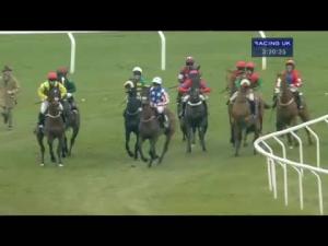 Video preview image for Cheltenham 15:20 - Betway Queen Mother Champion Chase (Grade 1)