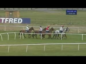 Video preview image for Huntingdon 16:55 - 32Red Casino Handicap Chase