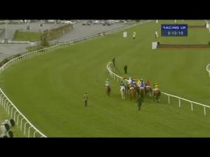 Video preview image for Kempton Park 17:15 - Family Fun At Kempton Park 04.04.15 Maiden Open NH Flat Race